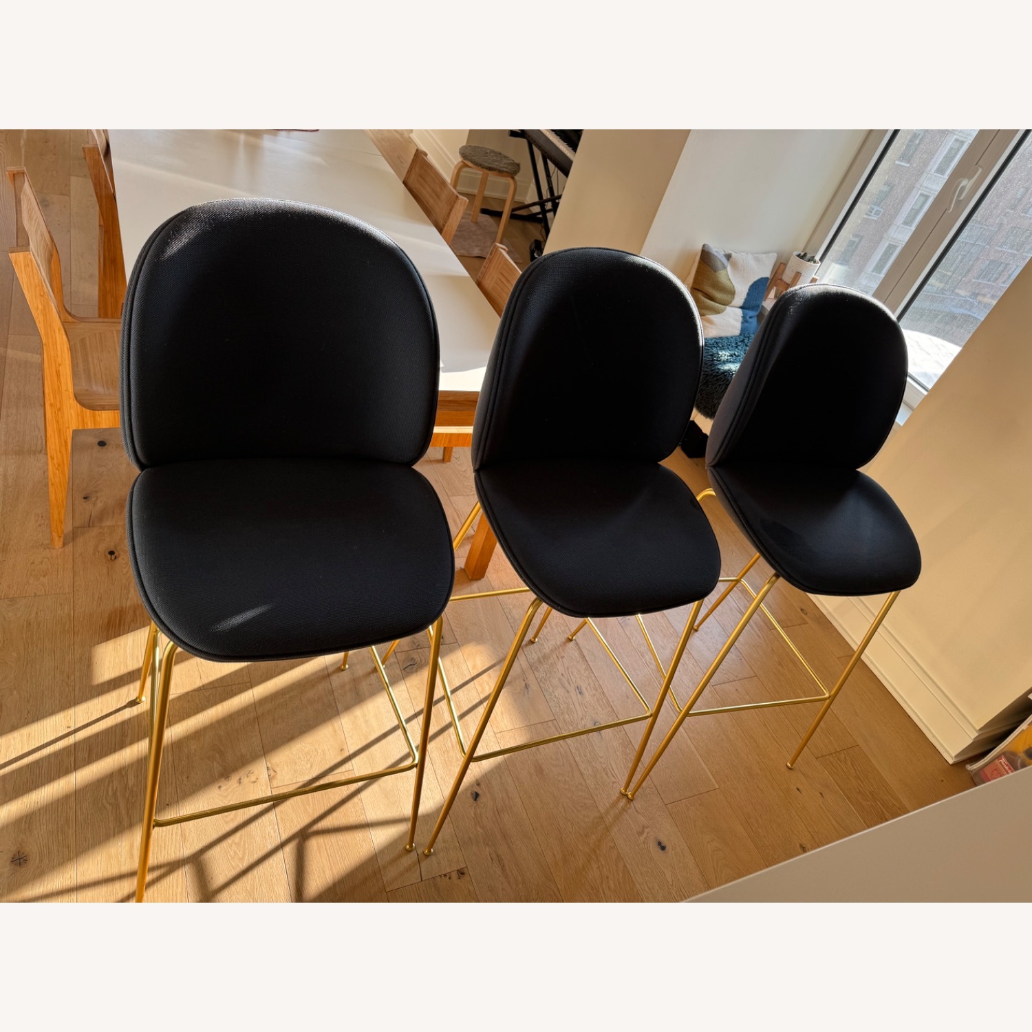 Three Beetle Bar Chair By Gubi - image-3