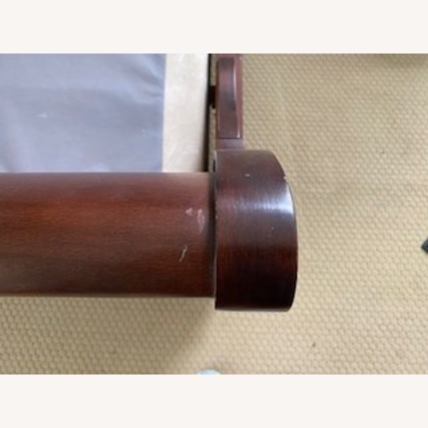 Bassett Sleigh Bed - image-4