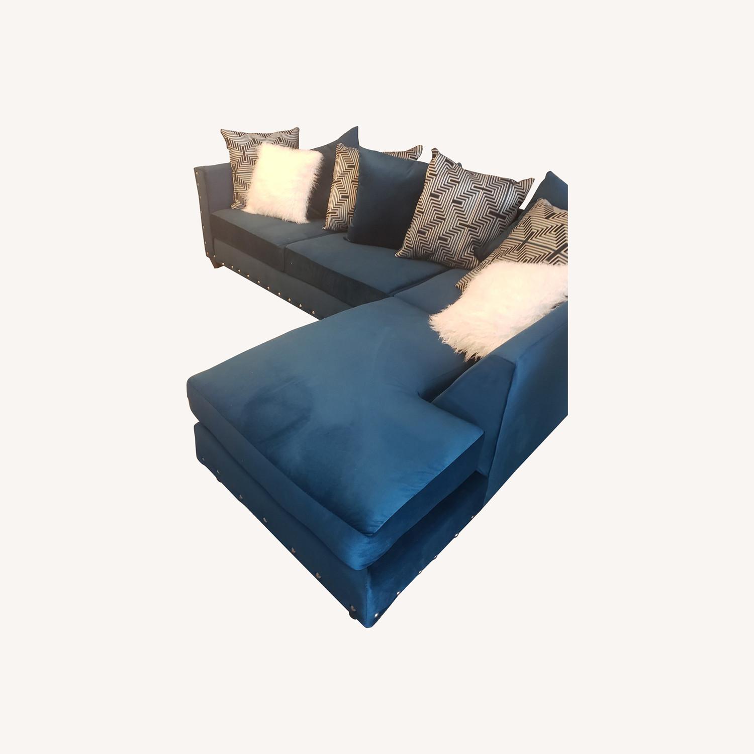 The Roomplace Blue Velvet Sectional - image-0