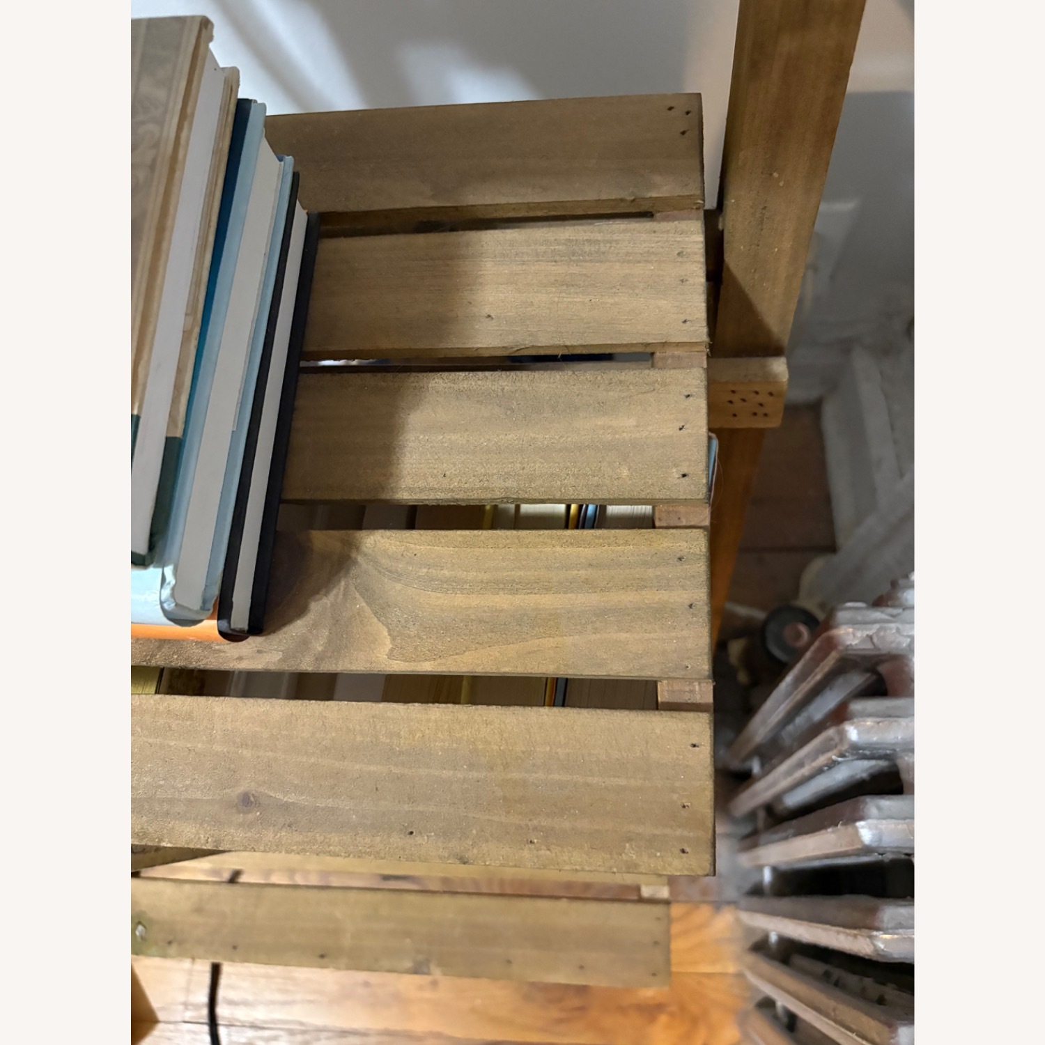 Lowe's Grayson Lane Rustic Brown Real Wood Shelves Ladder Bookcase - image-4