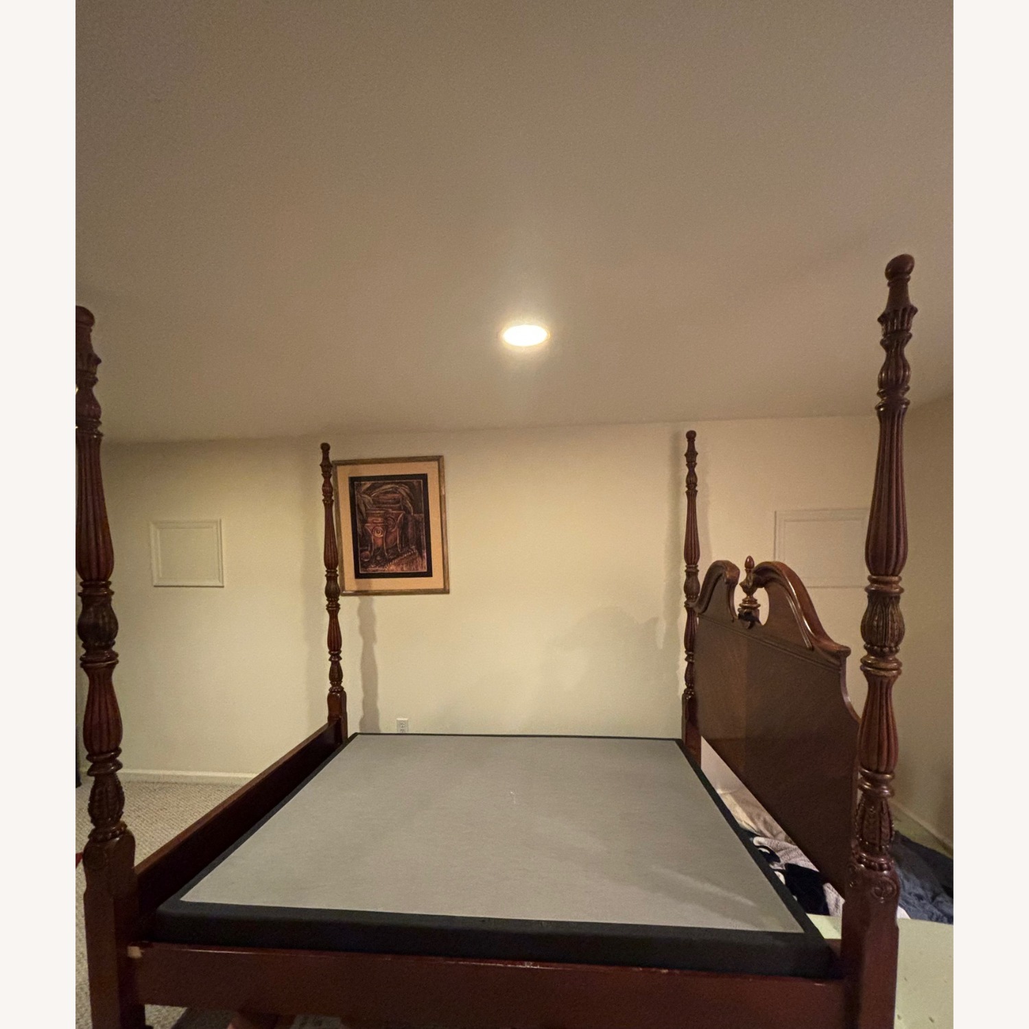 Queen Four-Poster Mahogany Bedframe - image-2