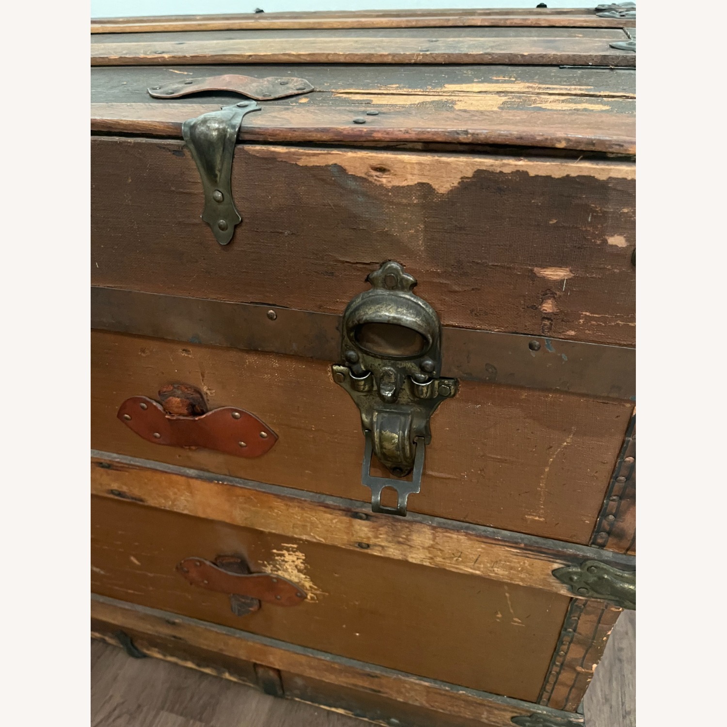 Vintage Rustic Brown Steam Trunk Wood and Metal - image-4