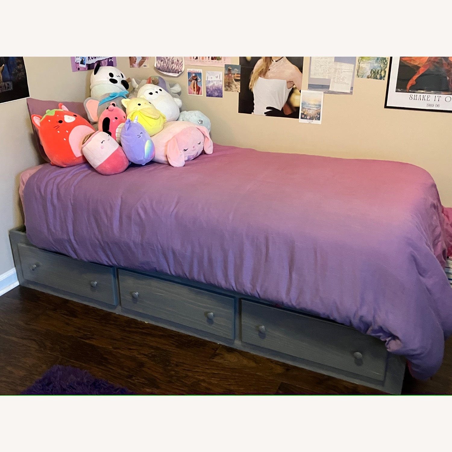 Custom Amish Twin Platform Bed - image-1