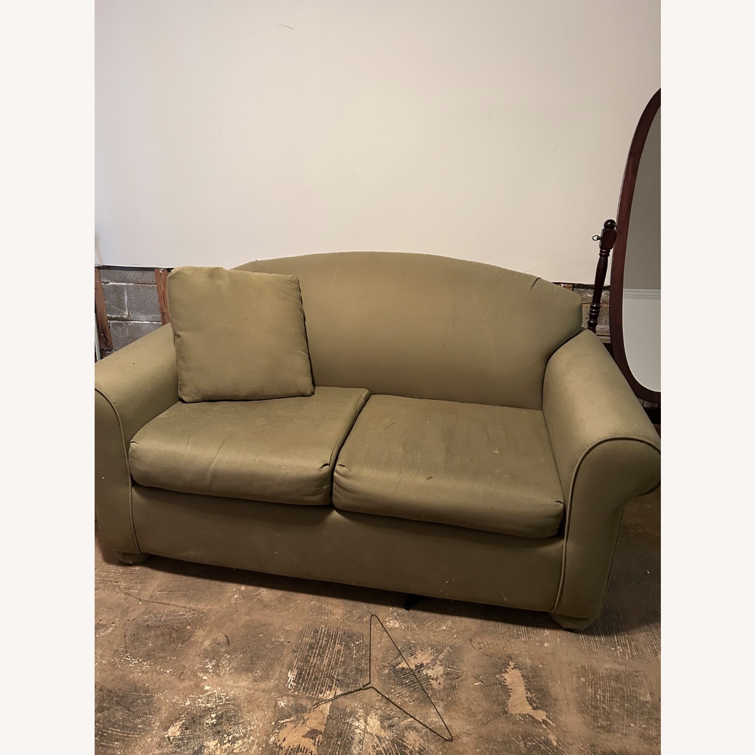 Jennifer Convertibles Loveseat - image-4