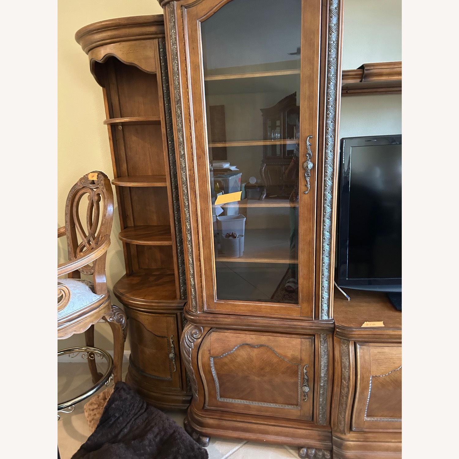 Michael Amini Wall Unit - image-2