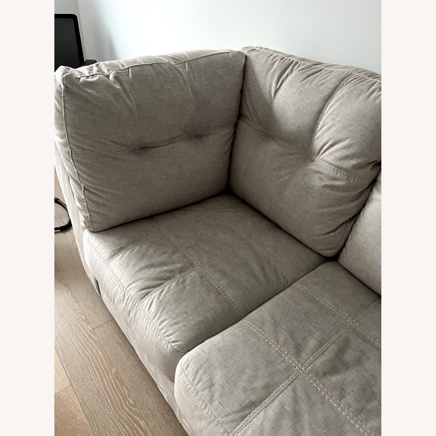 Falkirk 2-pc. Sectional with Chaise - image-5