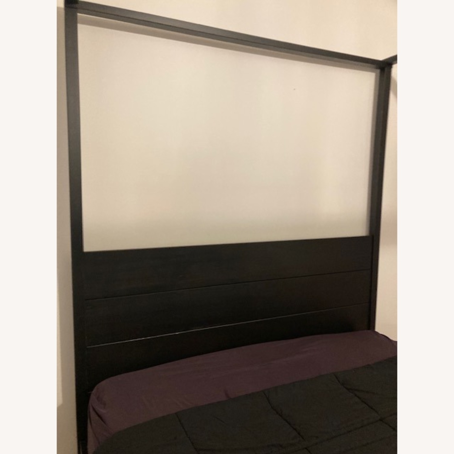 YTTERVÅG Elegant Four-Poster Queen Bed with Storage - image-3