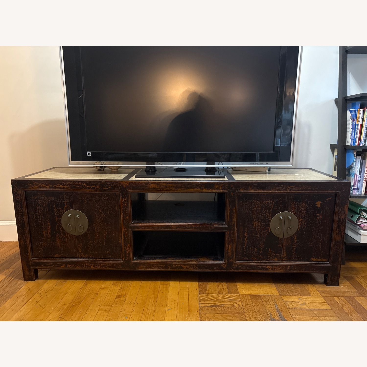 Antique Credenza Chinese Style - image-1