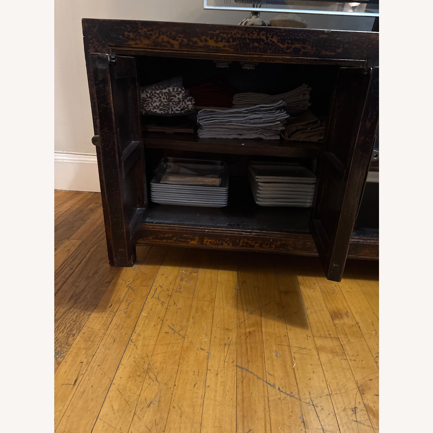 Antique Credenza Chinese Style - image-3