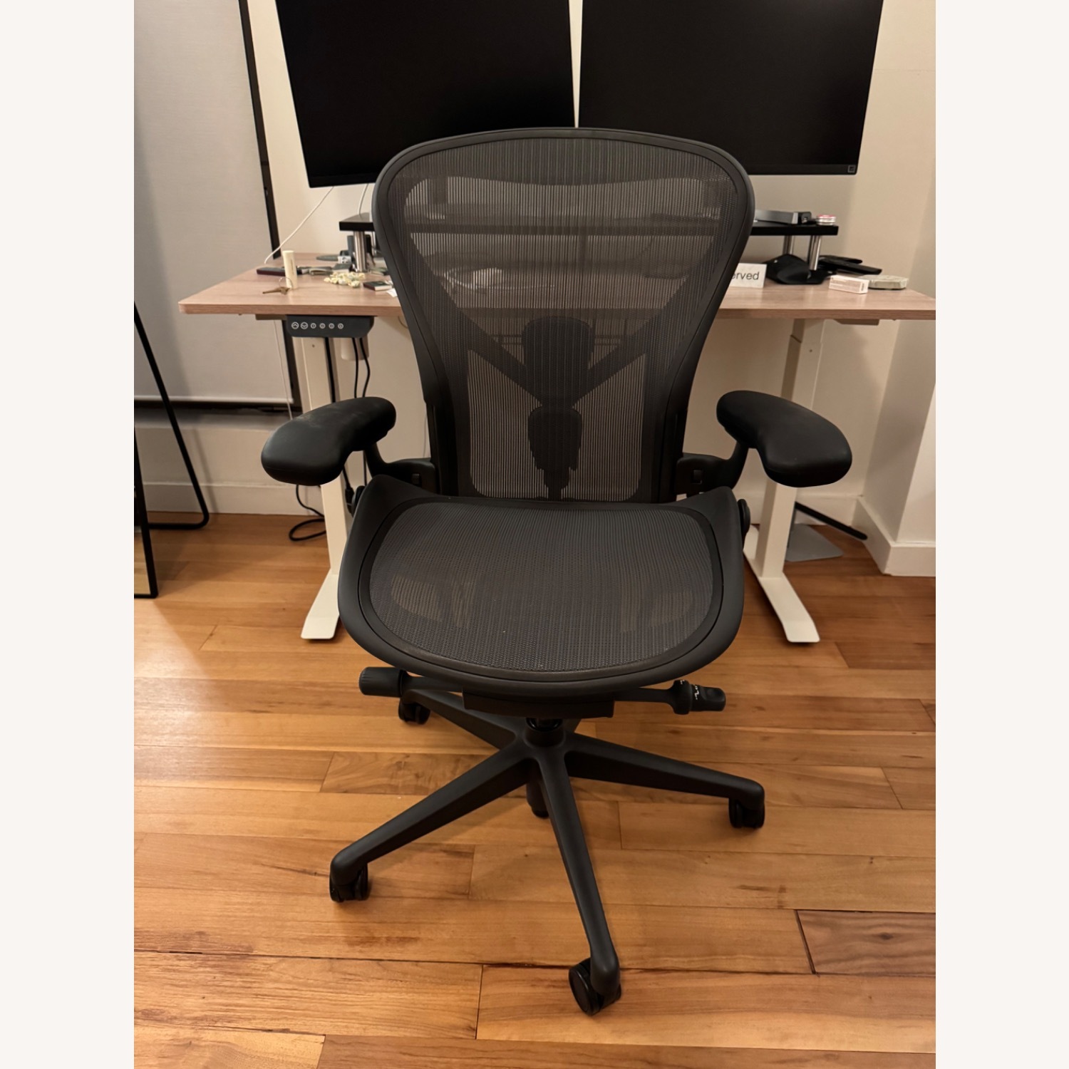 Herman Miller Aeron Chair - image-2