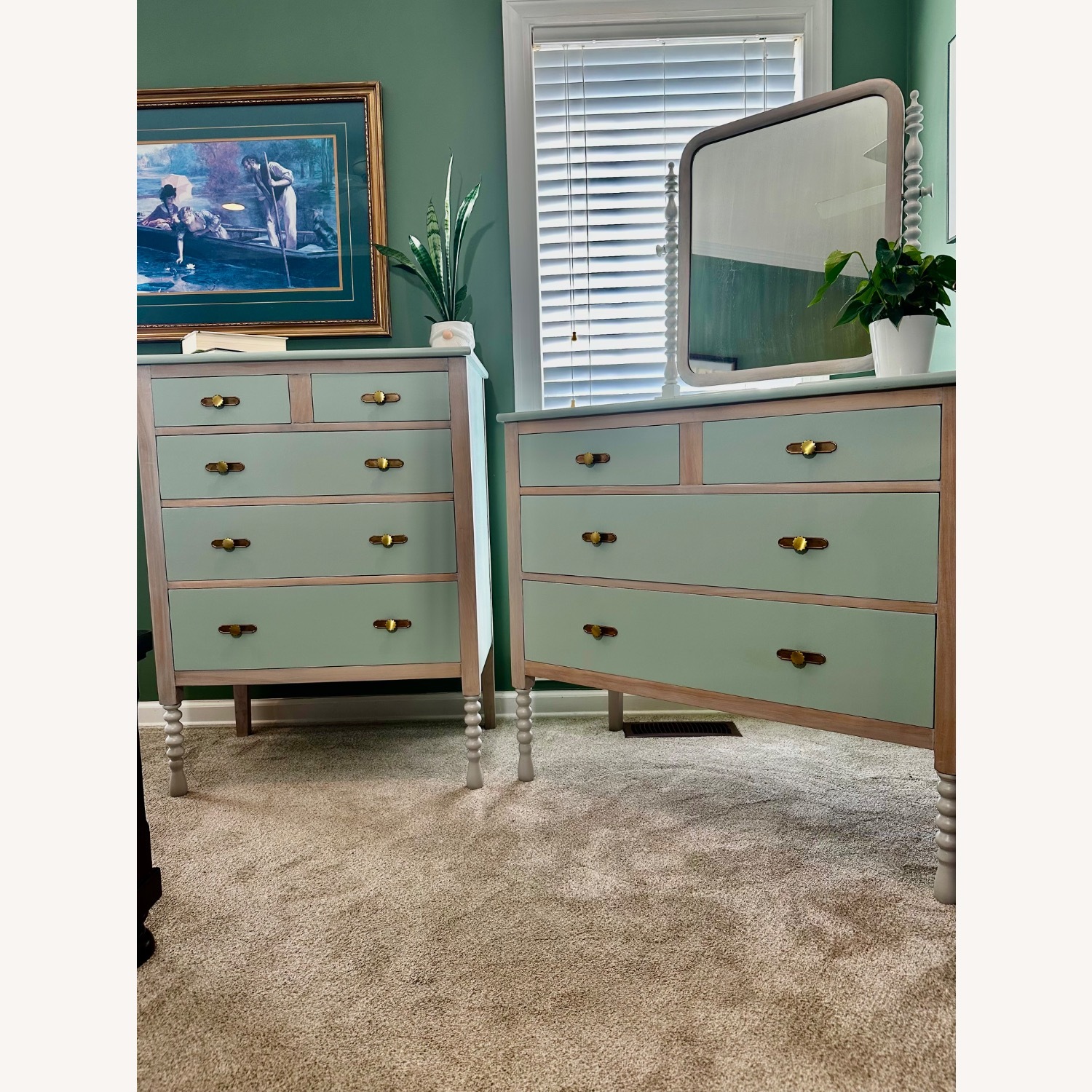 Antique 1920s Northern Furniture Co. Dresser Set - image-2