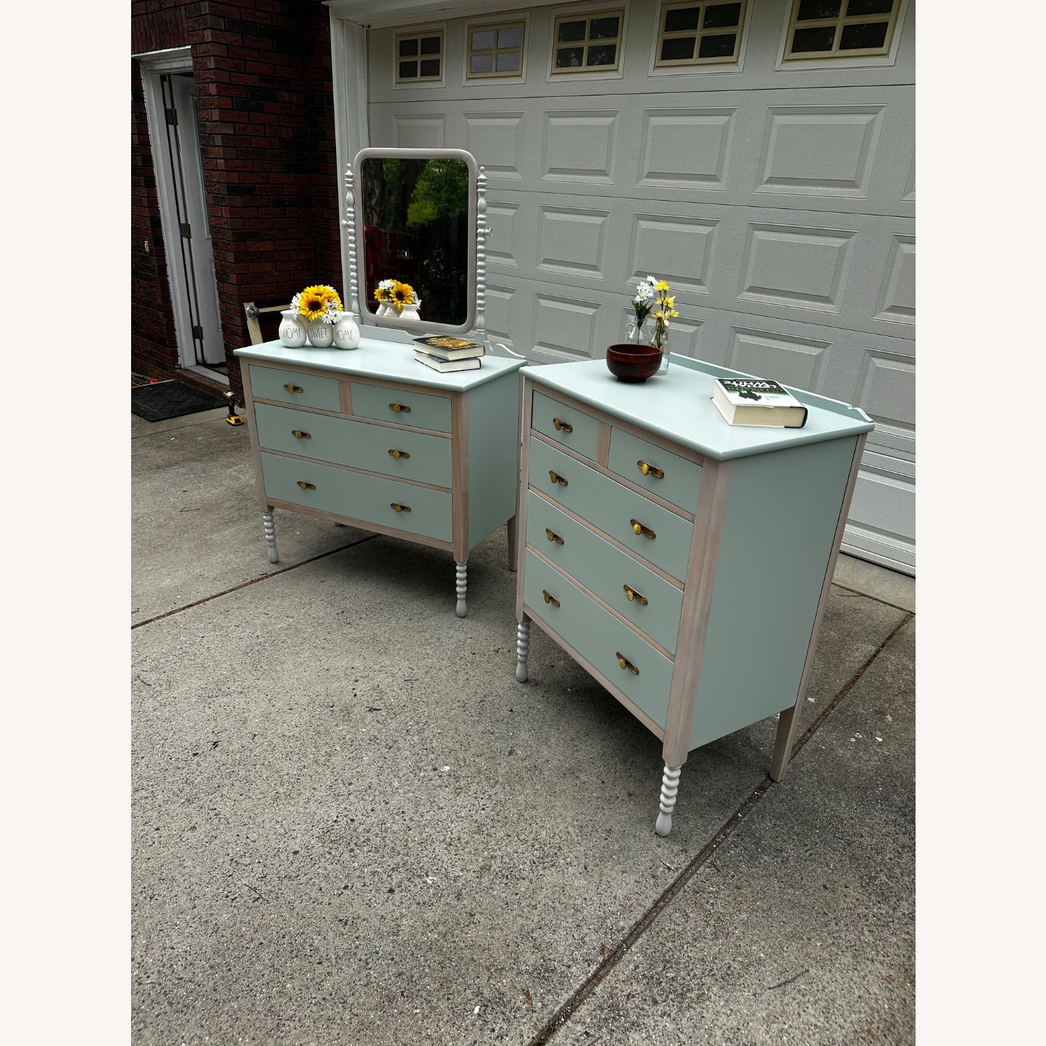 Antique 1920s Northern Furniture Co. Dresser Set - image-1