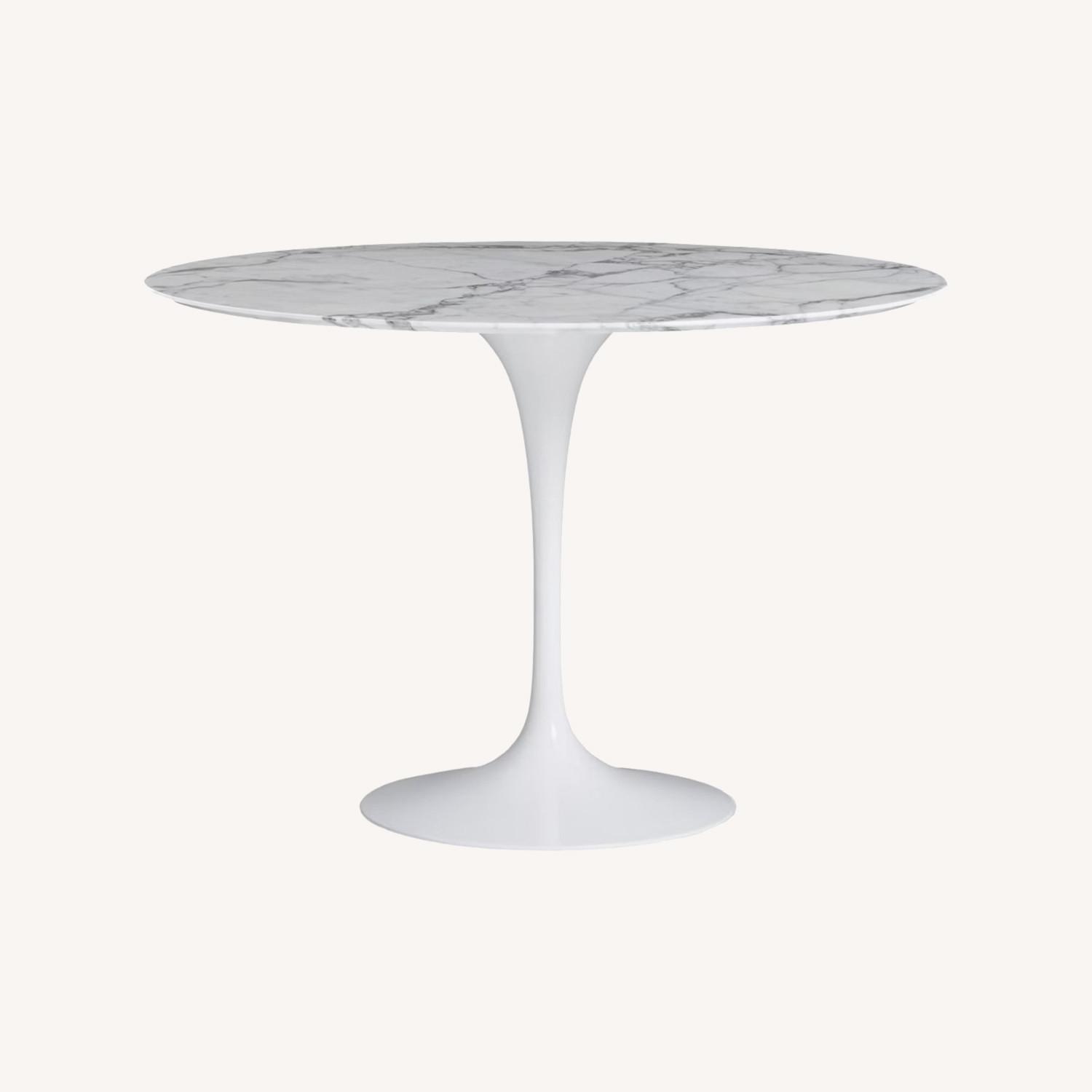 Knoll Saarinen Dining Table Round Arabescato Top - image-0