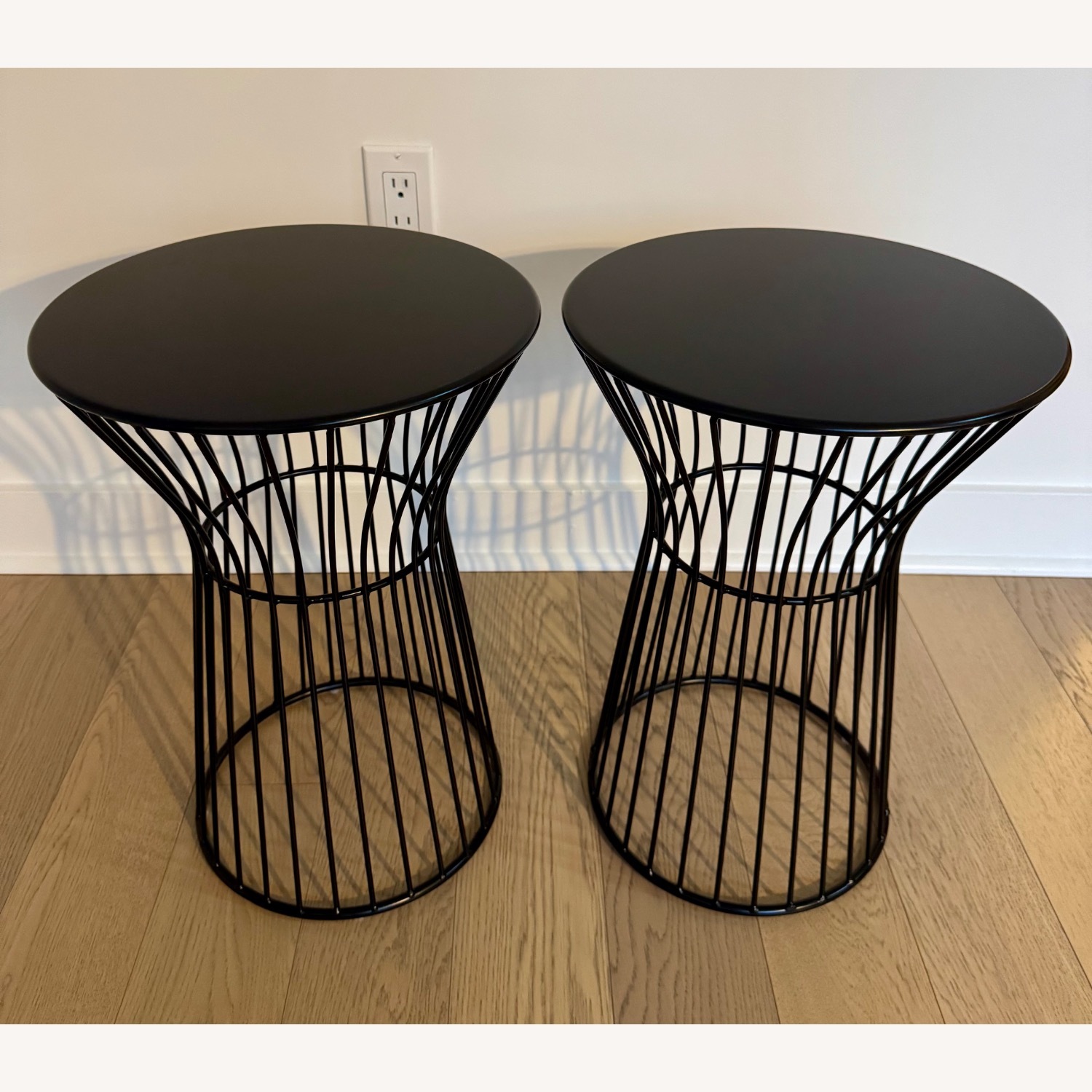 BoConcept Wire Side Table - image-1