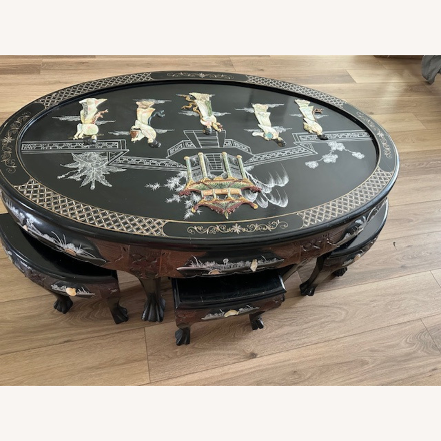 Coffee Table With 6 Stools - image-2