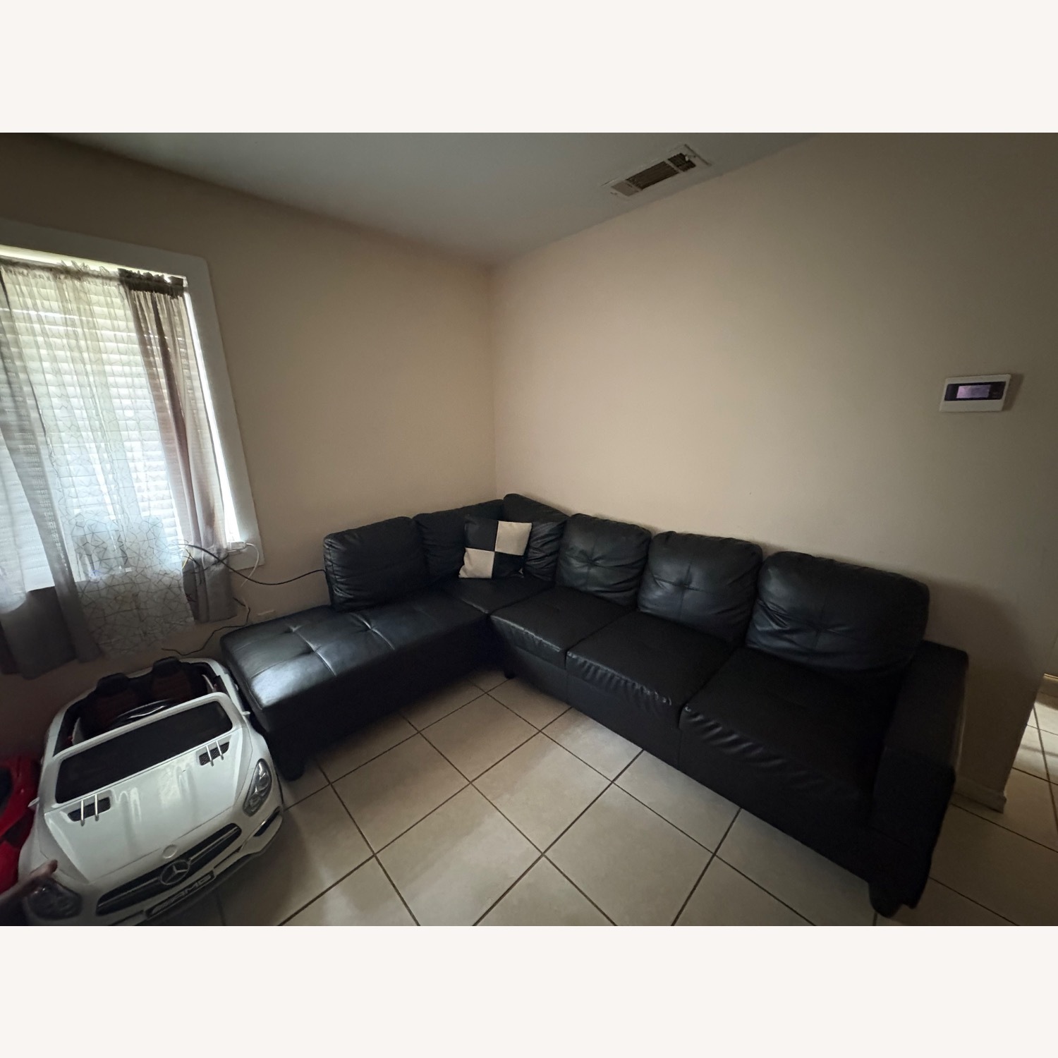 Mavretta Sofa with Ottoman that Opens - image-2