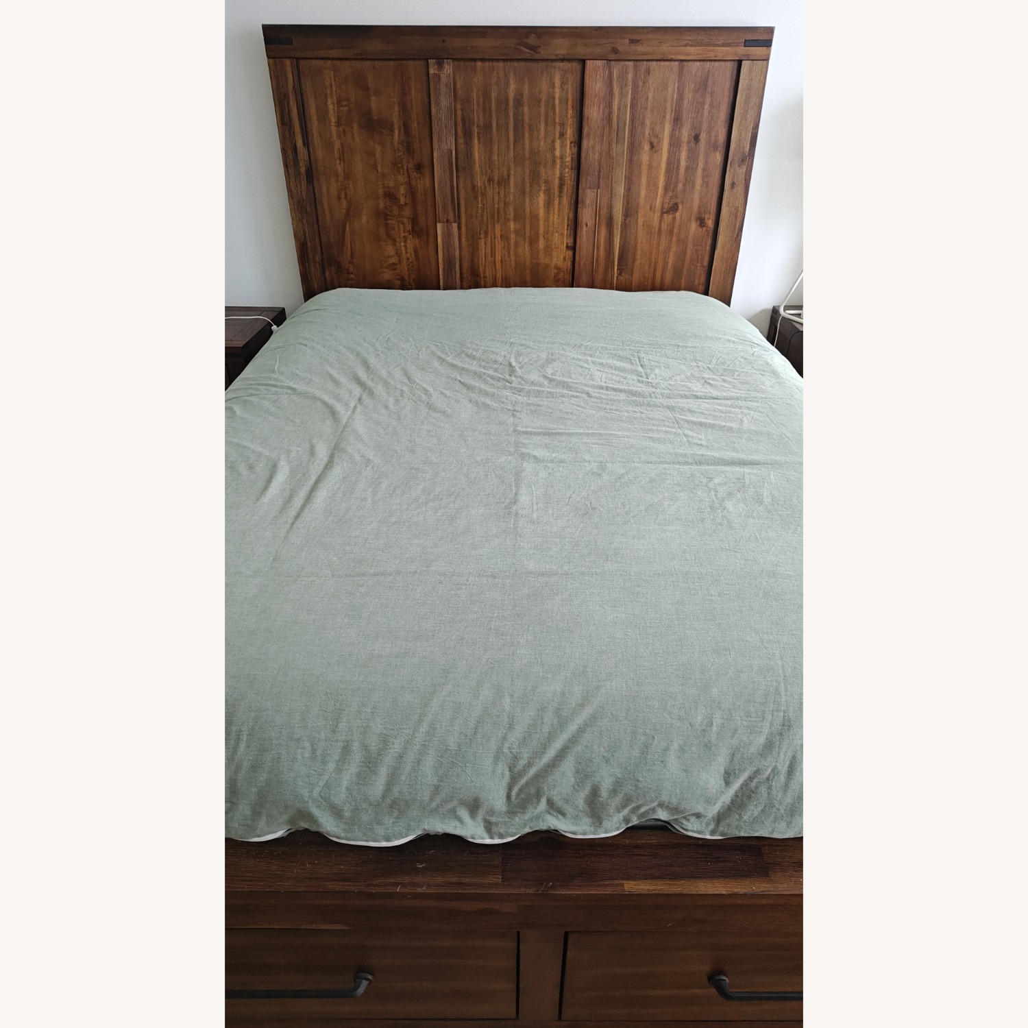 Raymour & Flanigan Queen Storage Bed - image-1