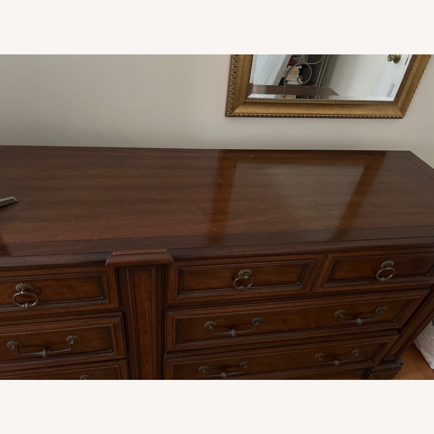 Quality Dresser On Wheels  - image-3