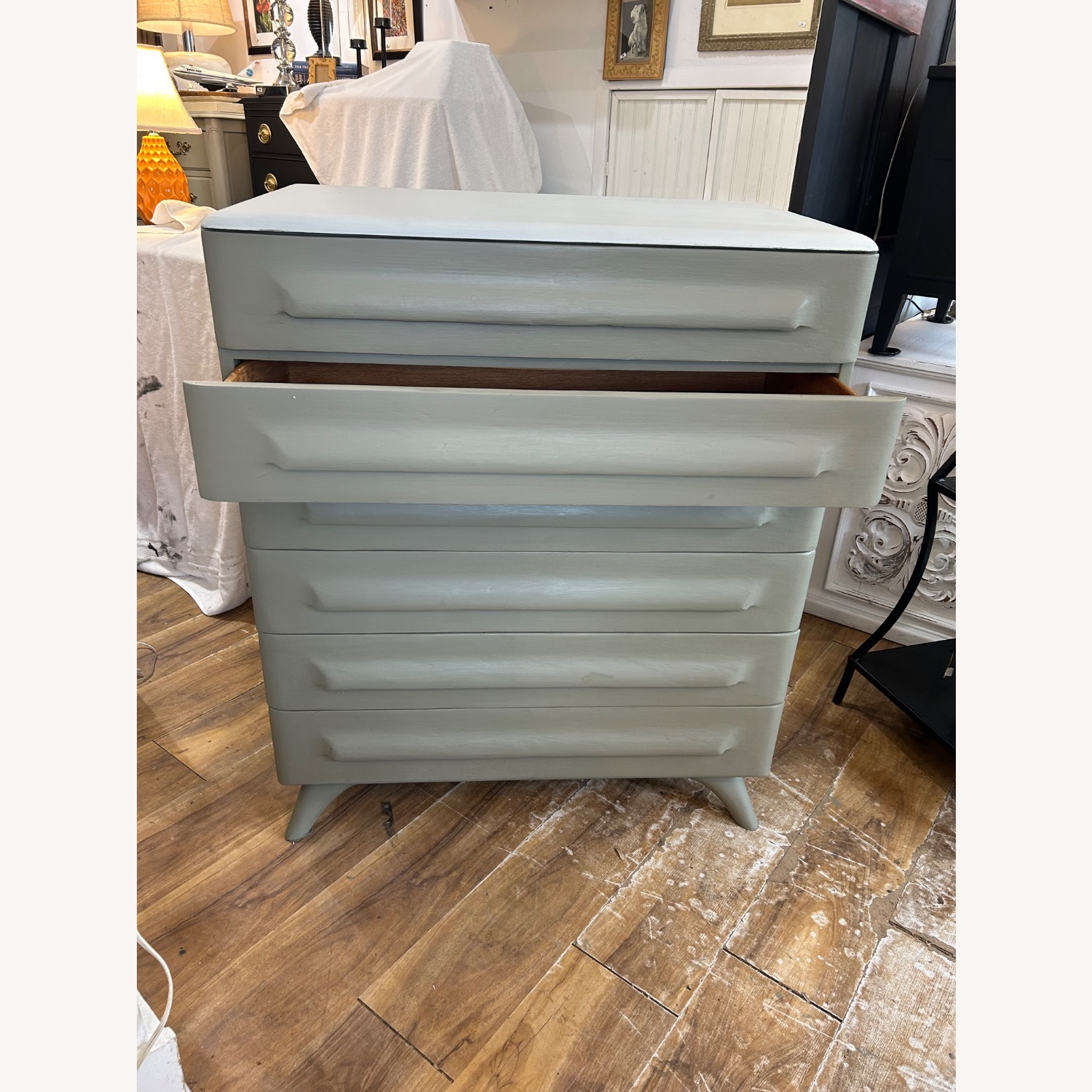 Sculptured Pine High Dresser - image-5