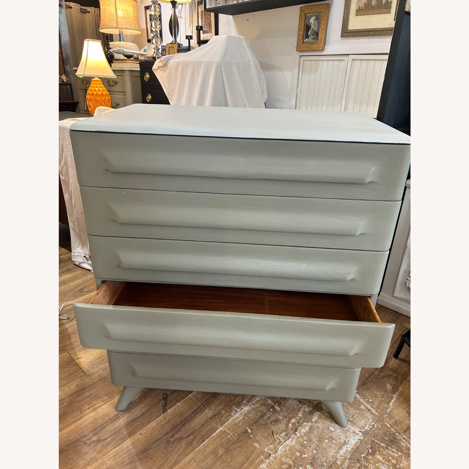 Sculptured Pine High Dresser - image-3