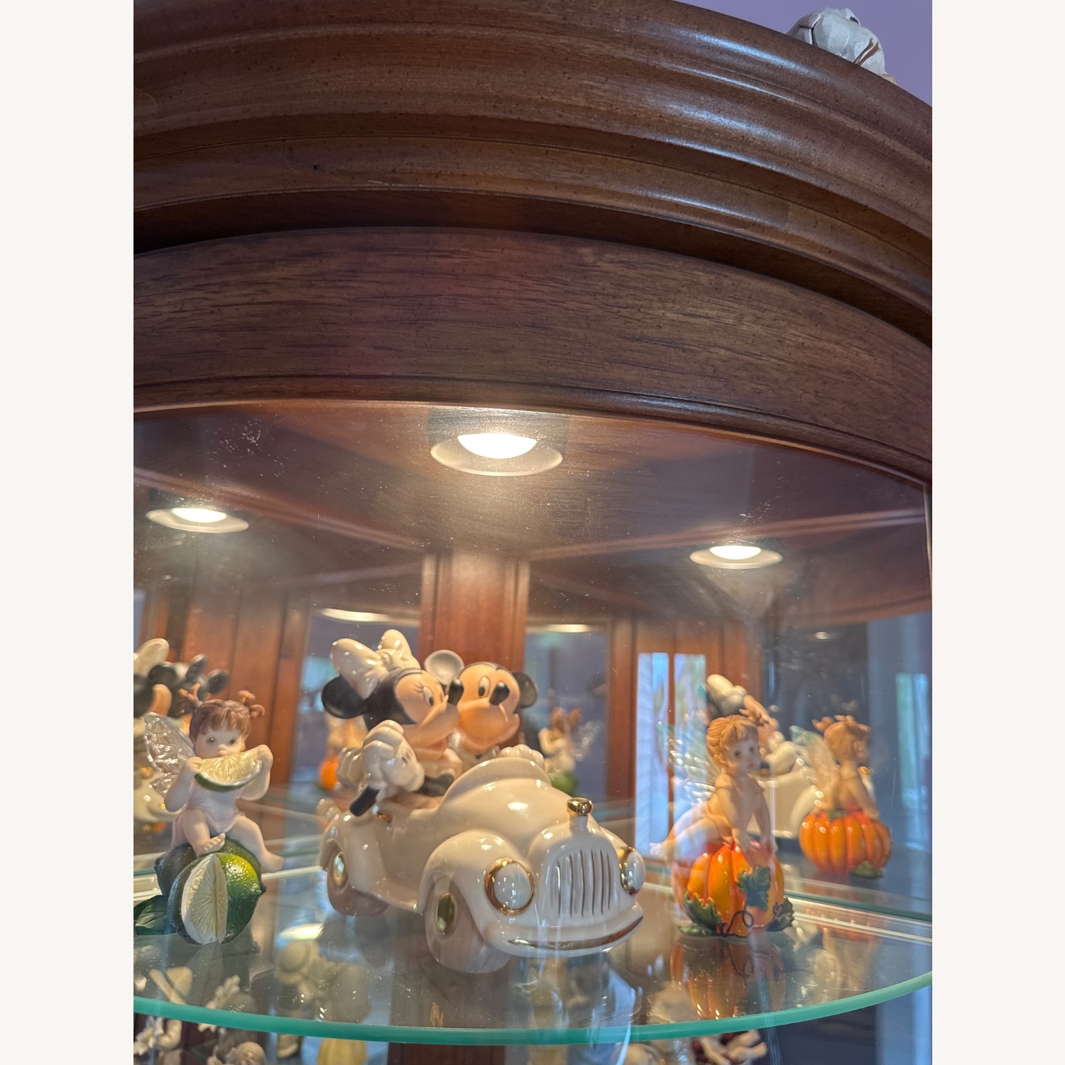 Pulaski Curio Cabinet - image-4