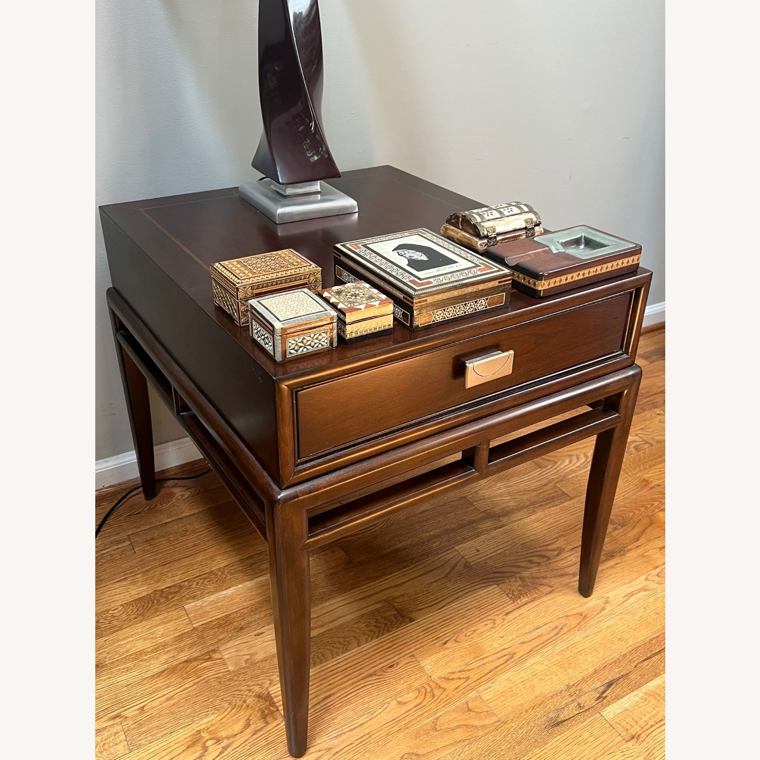 Thomasville Set of Side Tables (4) - image-2