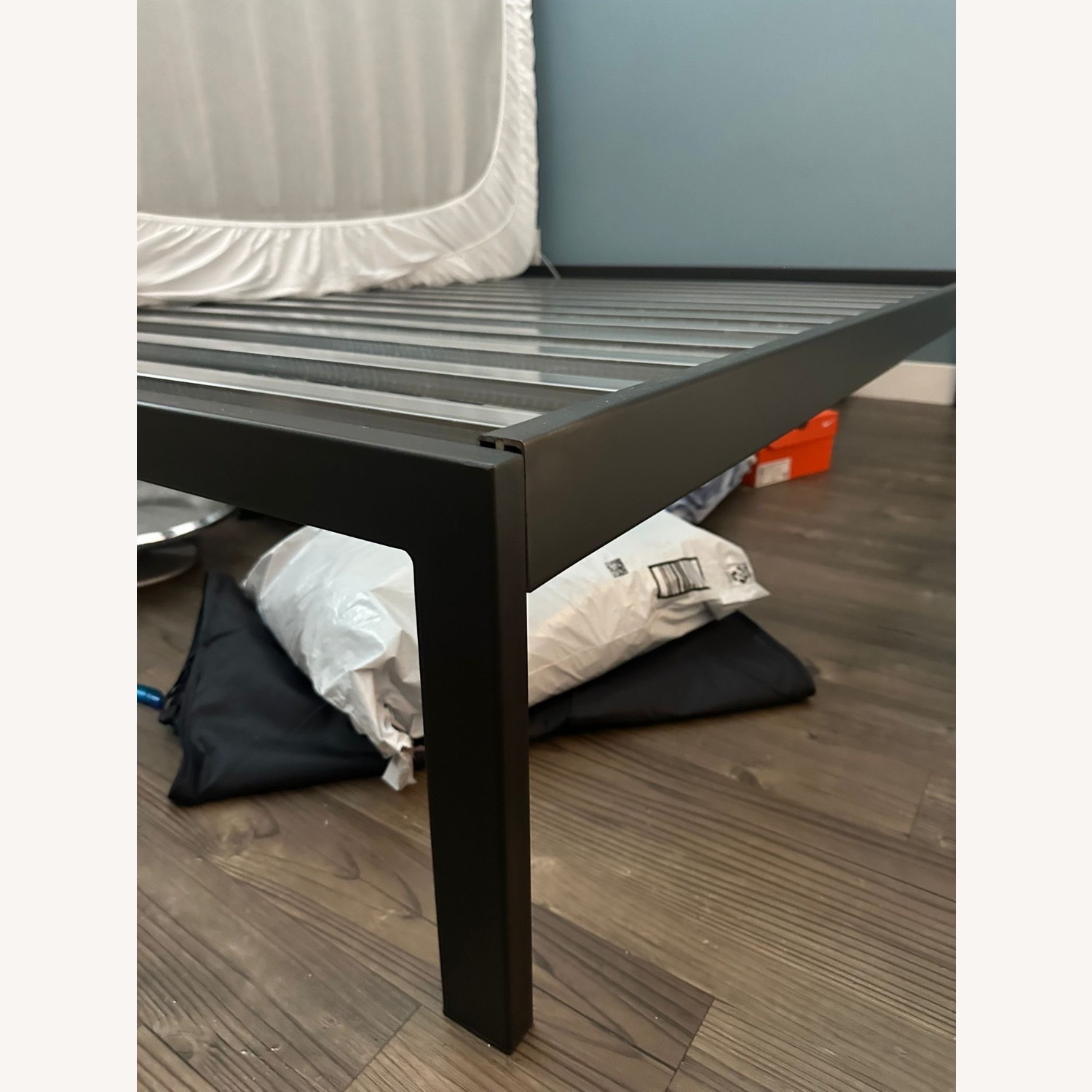 Natural Steel Core Queen Bed - image-1