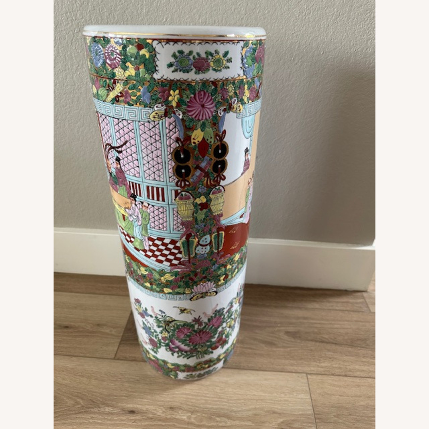 Umbrellars Vase - image-2