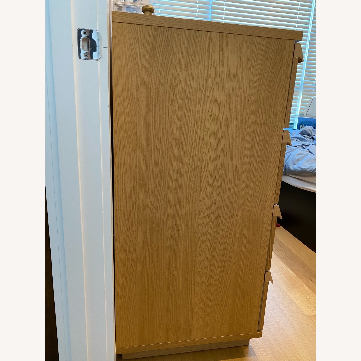 IKEA Oppland 4-Drawer Dresser with Oak Veneer - image-4