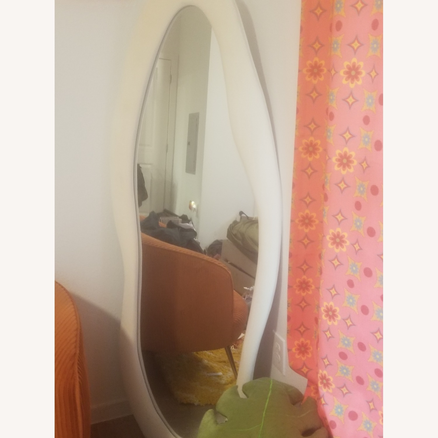 Creme Colored Wavy Length Mirror - image-2