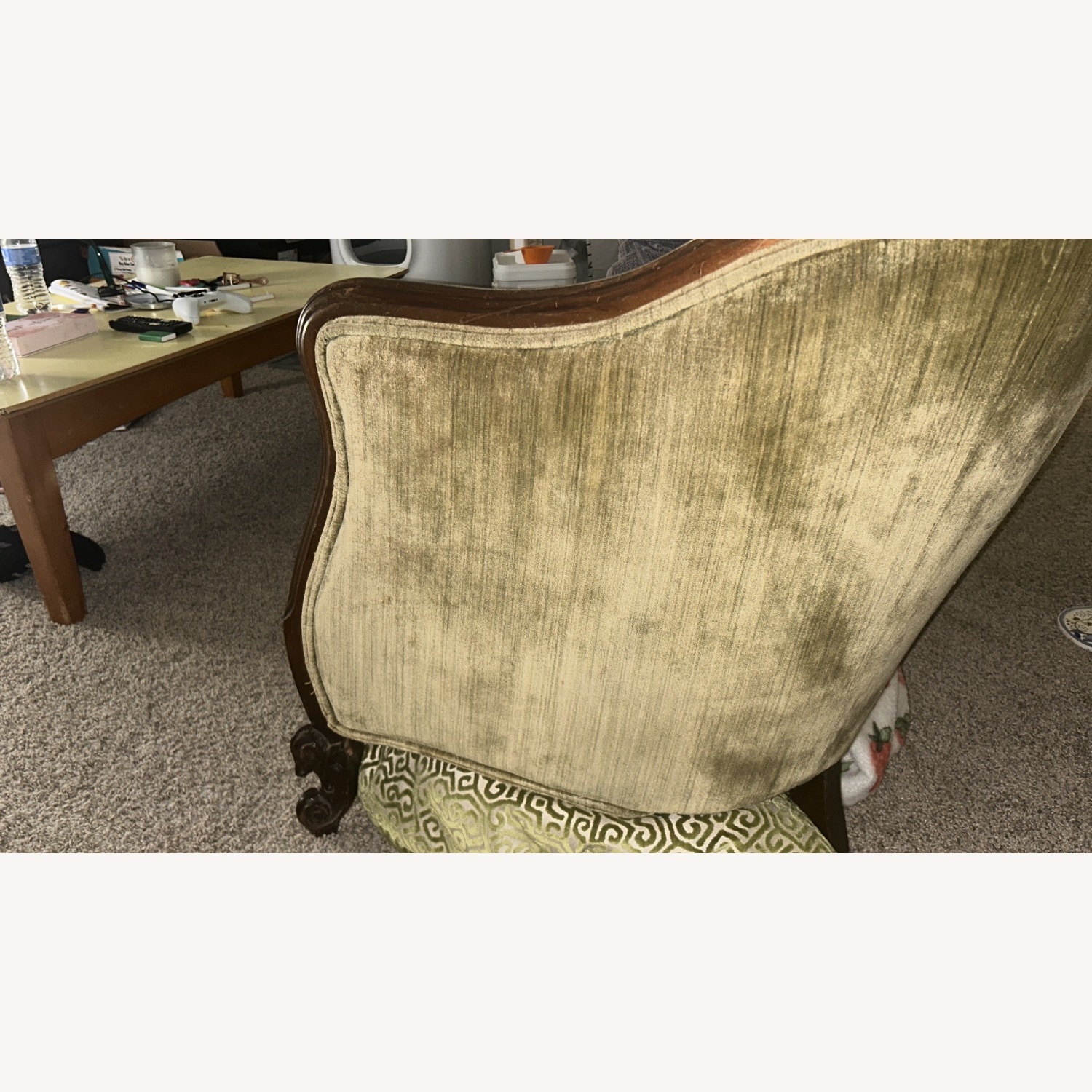 1800’s Victorian Couch - image-3