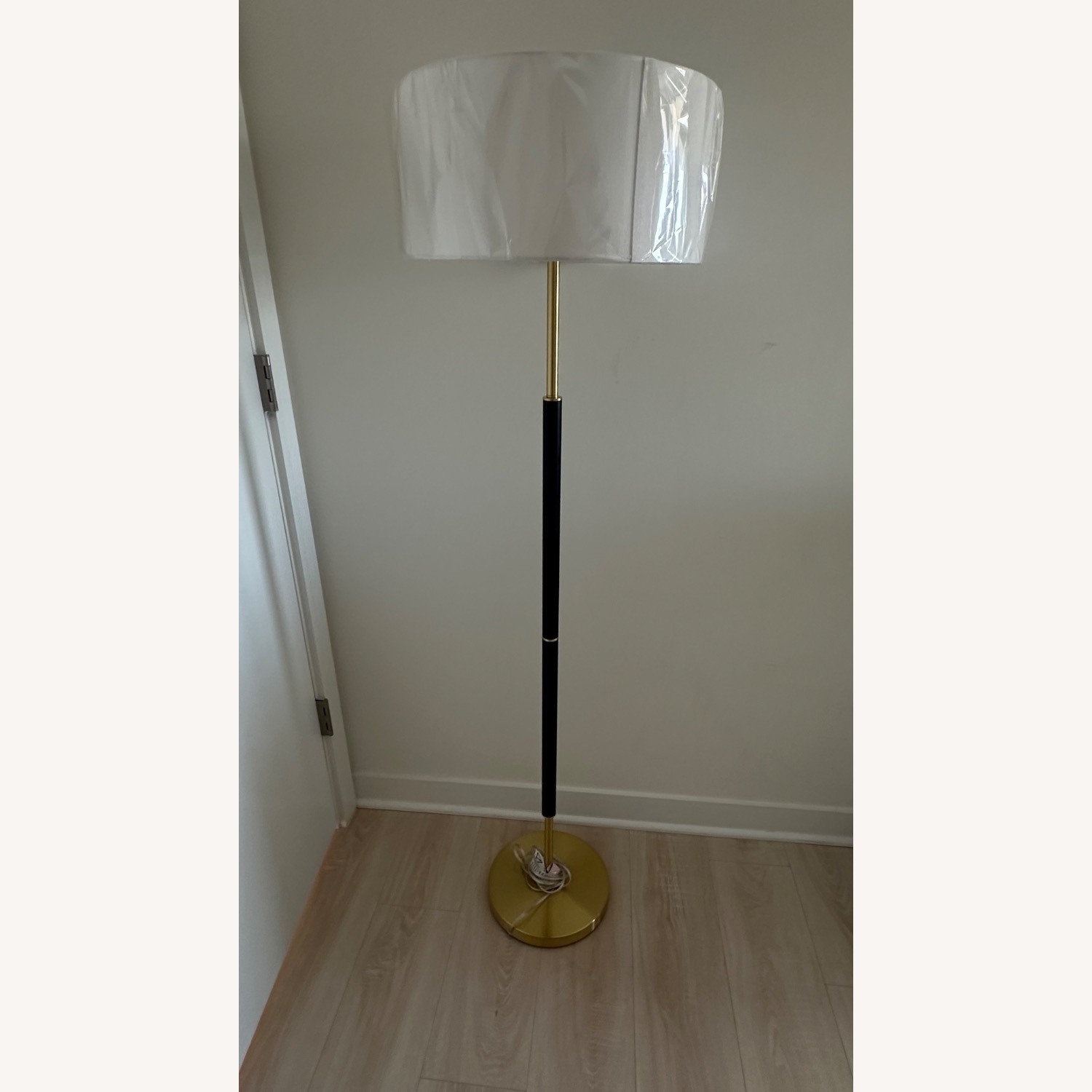 Olie 62'' Traditional Floor Lamp - image-2