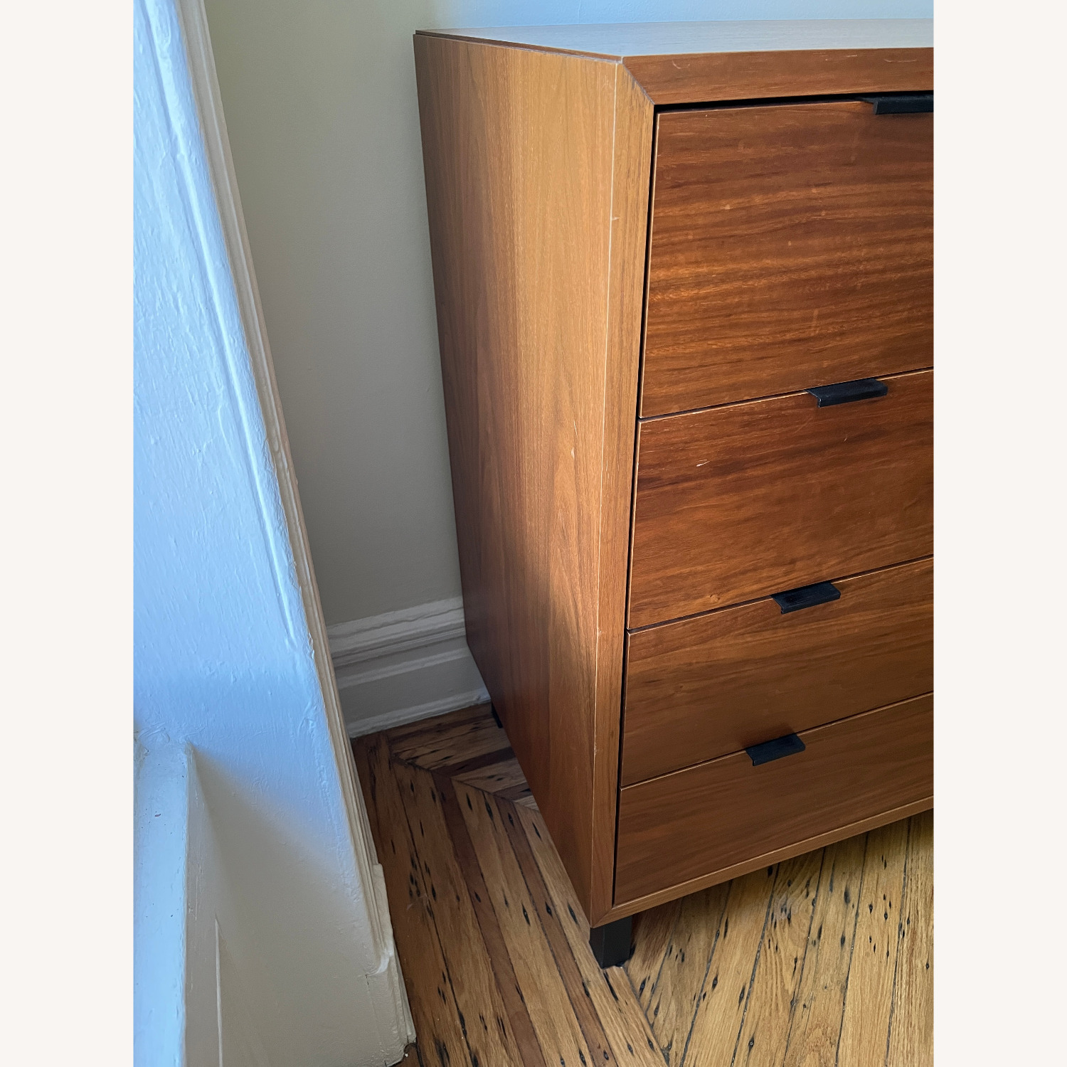Copenhagen Eight-Drawer Dresser - image-10