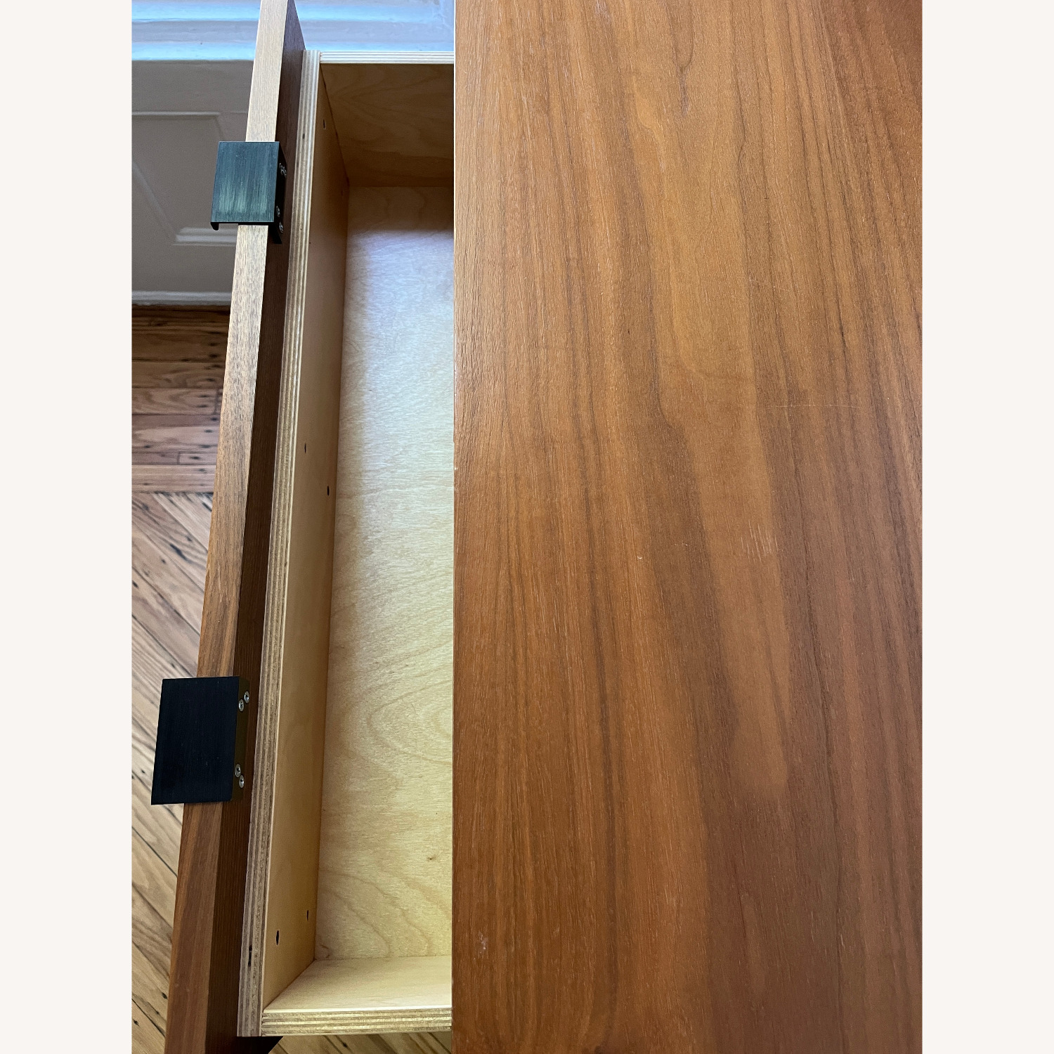 Copenhagen Eight-Drawer Dresser - image-13