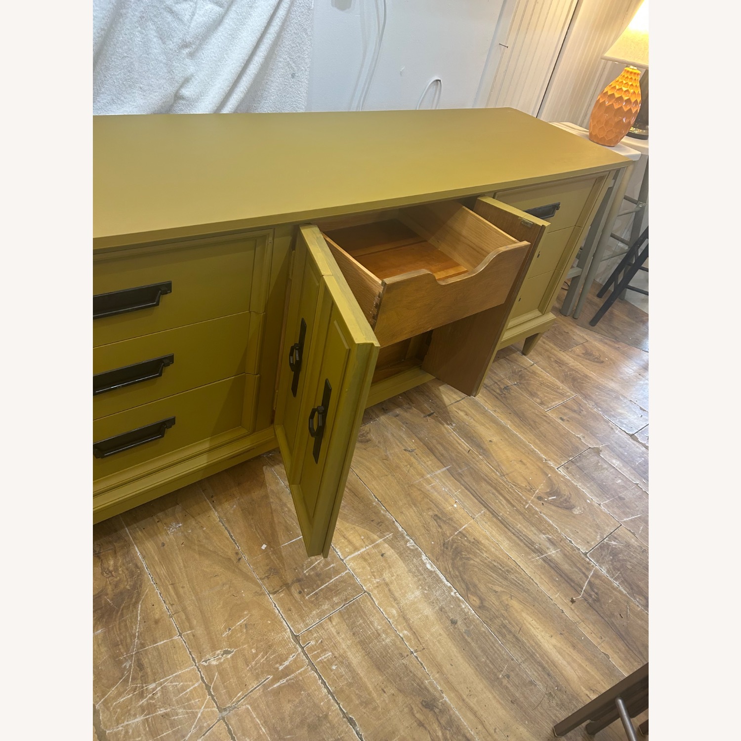 Gold Dresser - image-8