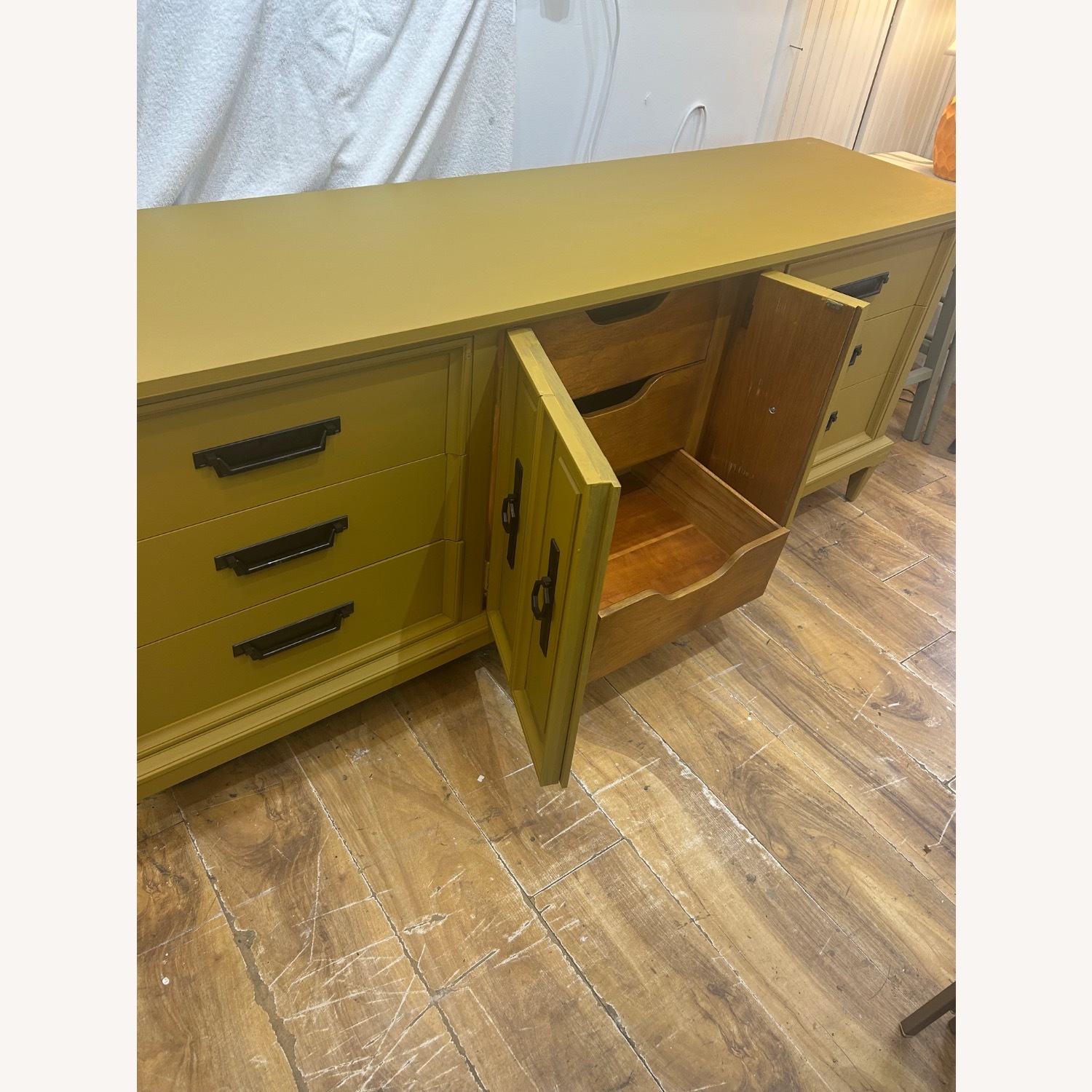 Gold Dresser - image-6