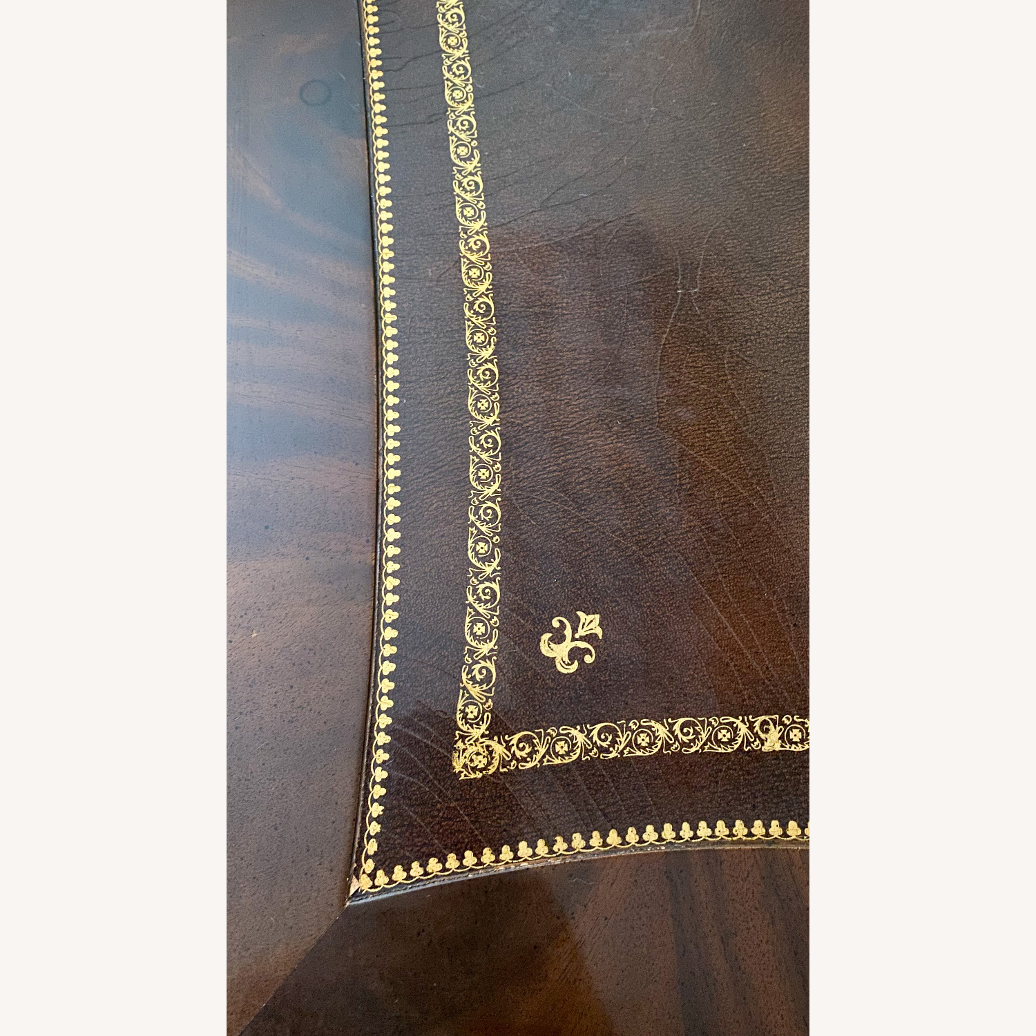 Sligh Ornate Executive Desk - image-6