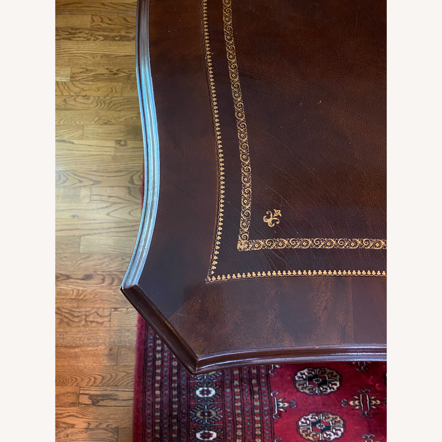 Sligh Ornate Executive Desk - image-8