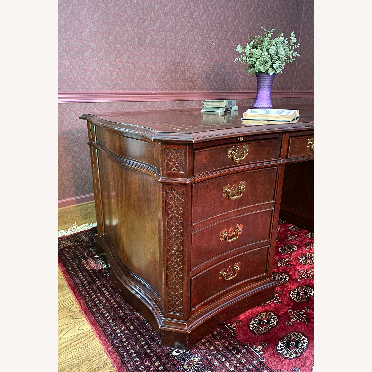Sligh Ornate Executive Desk - image-3