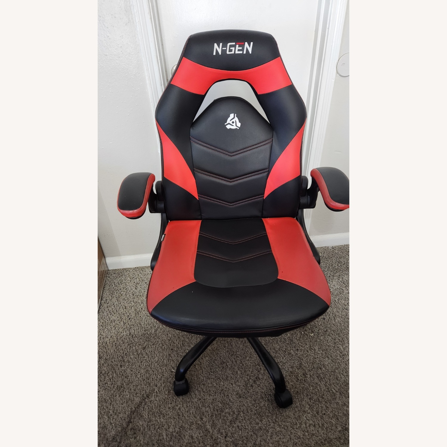 Red & Black Gaming Chair - image-1