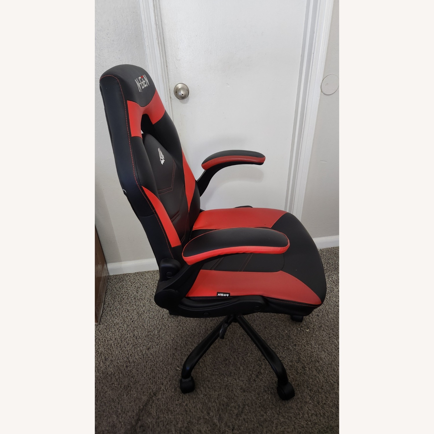 Red & Black Gaming Chair - image-3