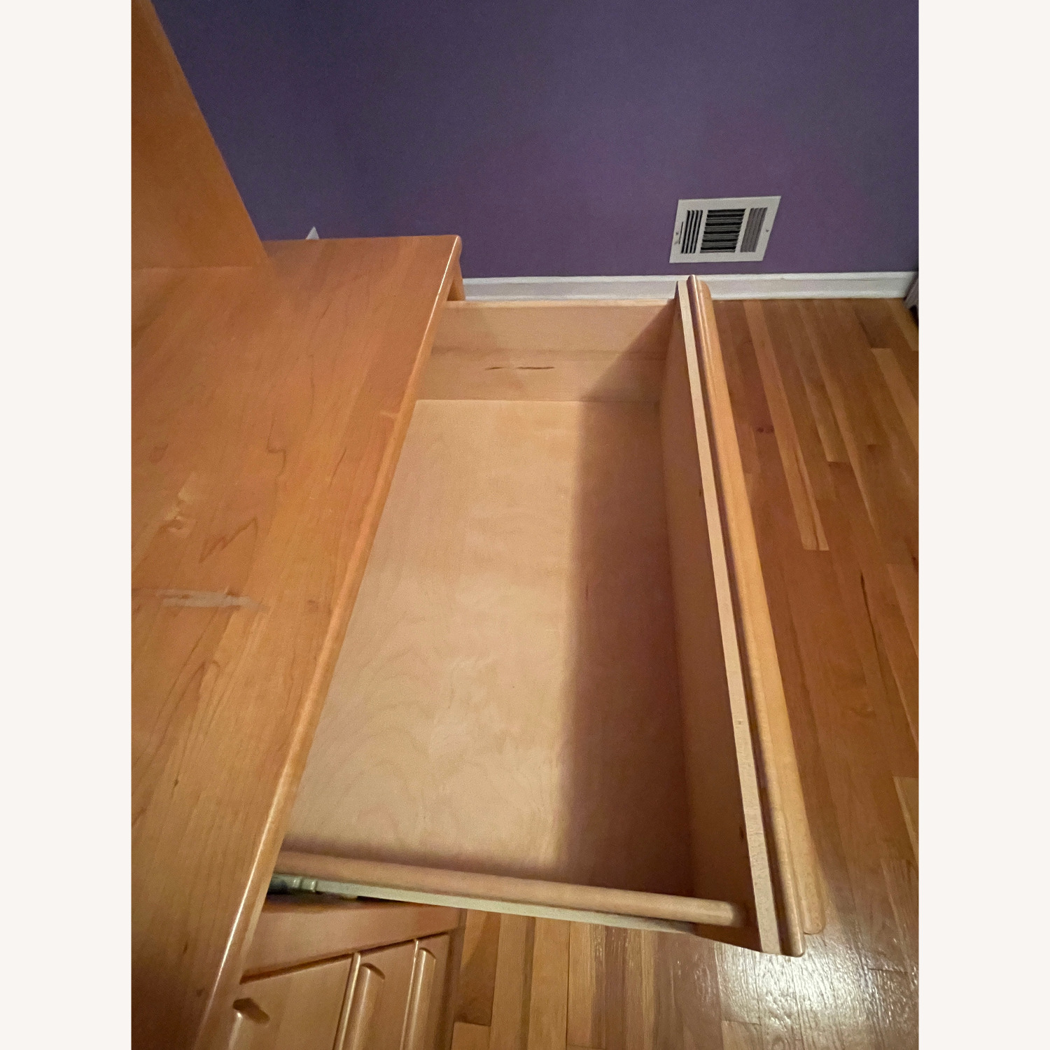 Double Dresser with Double Hutch (6 Drawers) - image-6