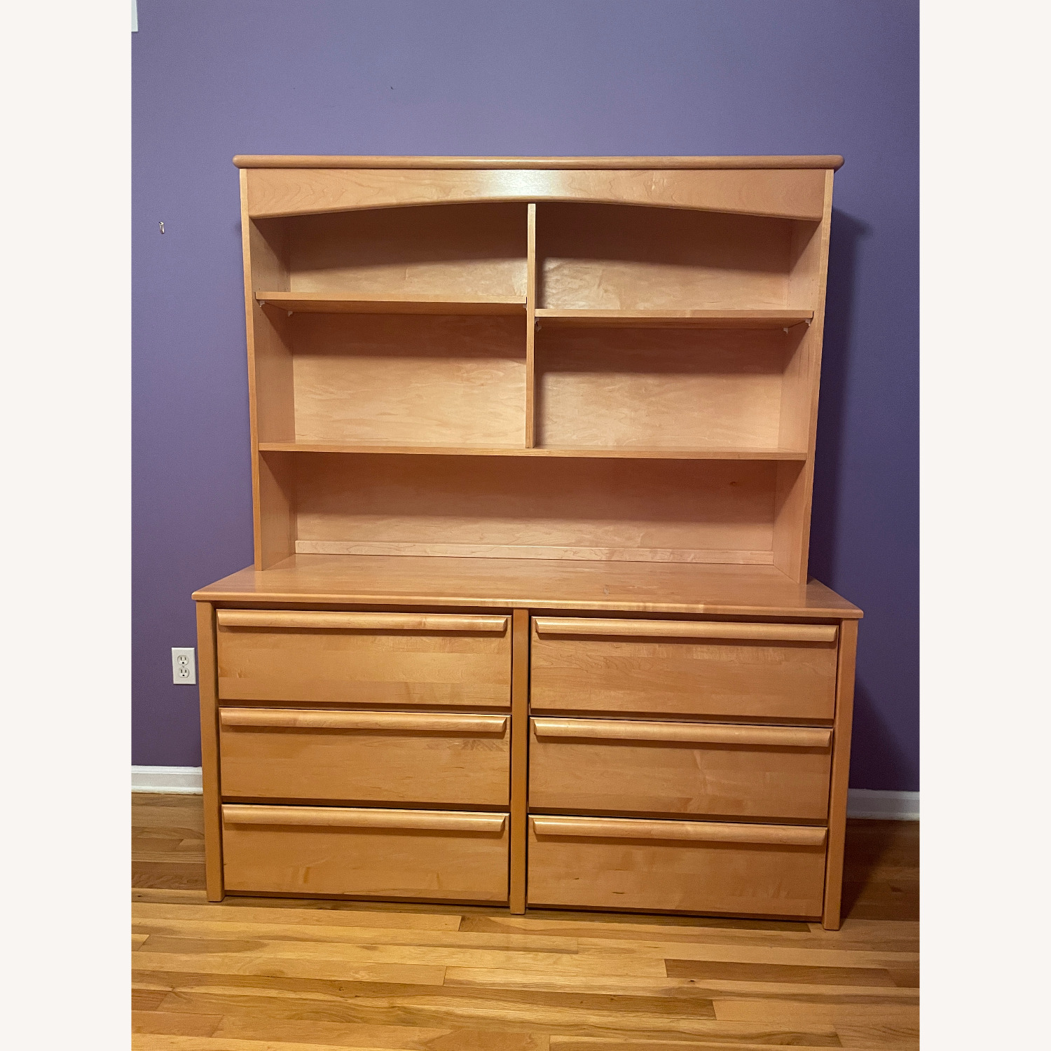 Double Dresser with Double Hutch (6 Drawers) - image-1