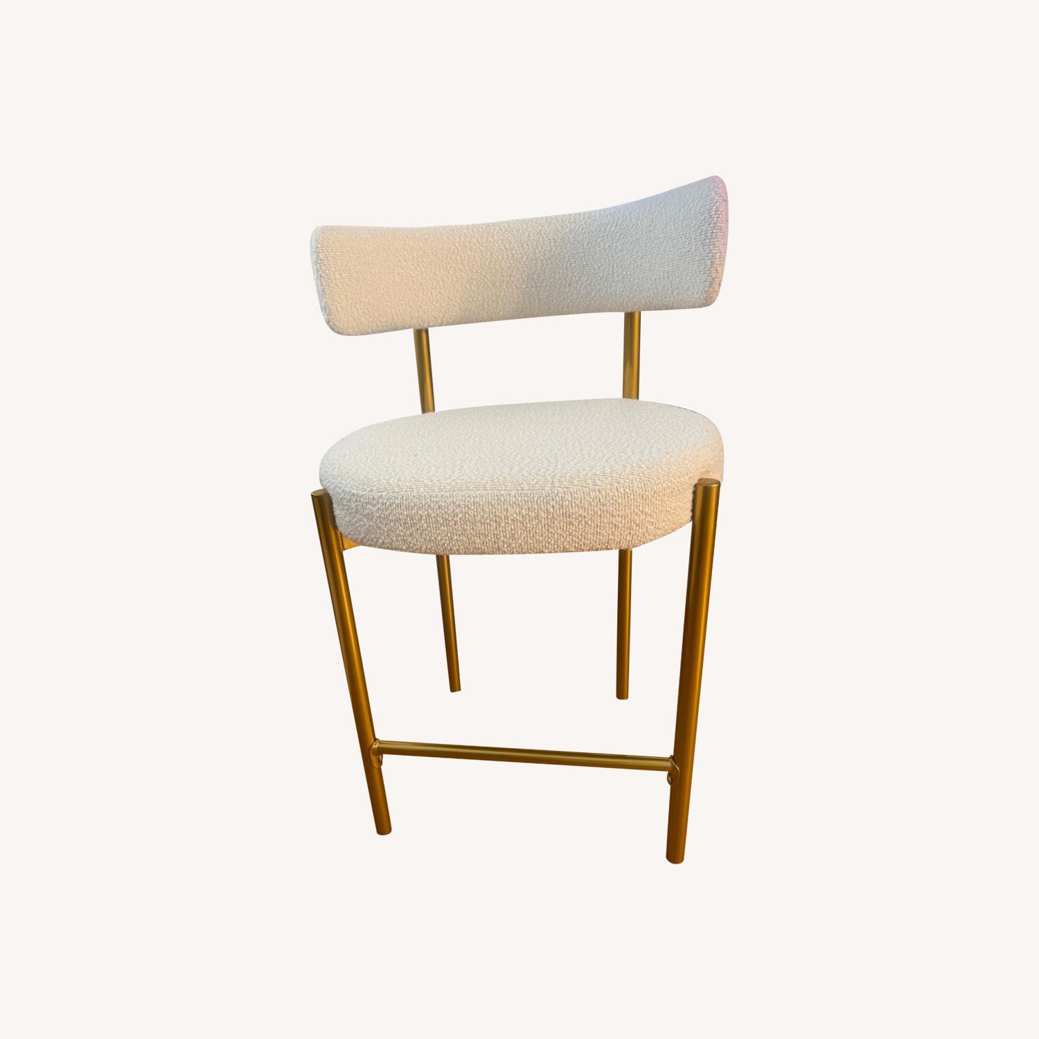 Najira Three 24" Counter Stools - image-0