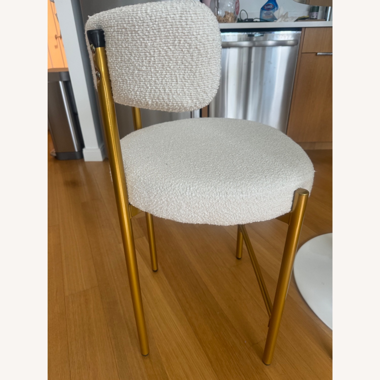 Najira Three 24" Counter Stools - image-3