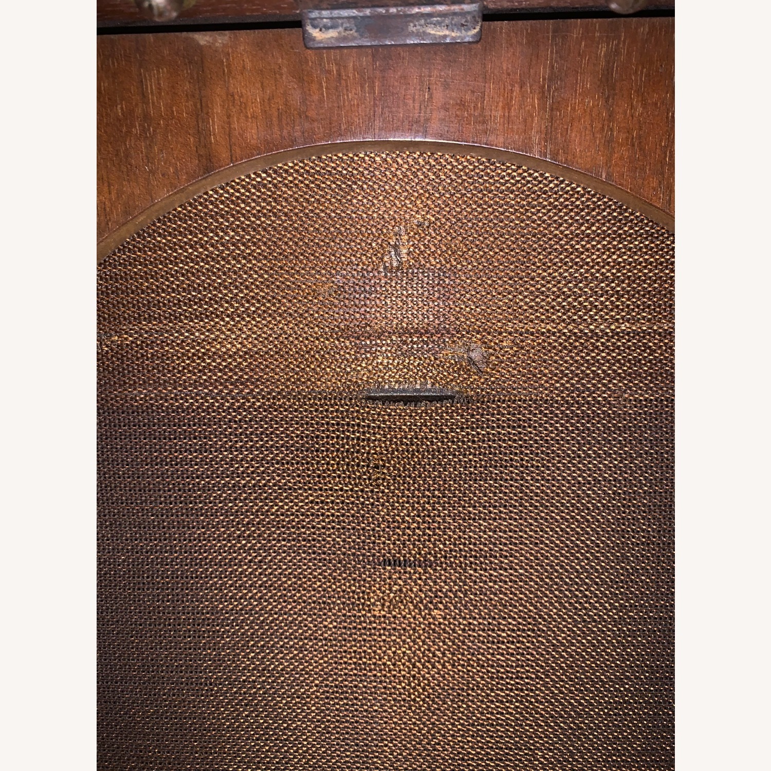 Amazing Victrole - image-3