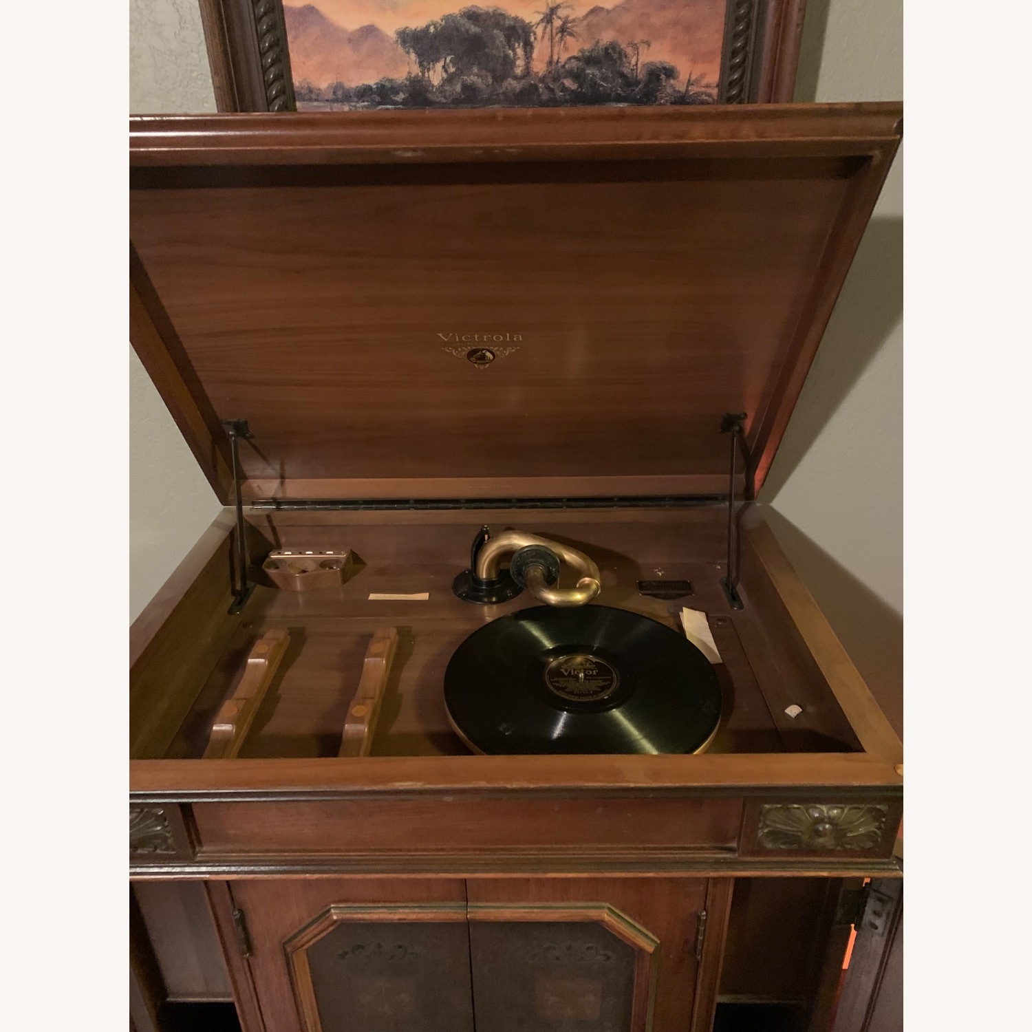 Amazing Victrole - image-5