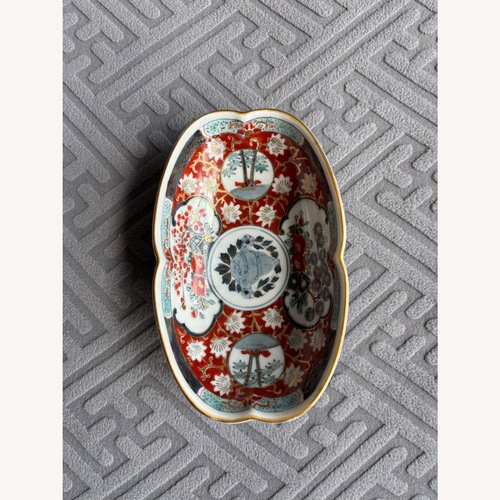 Used Vintage  Rare Imari Japanese Hand Painted Bowl  for sale on AptDeco