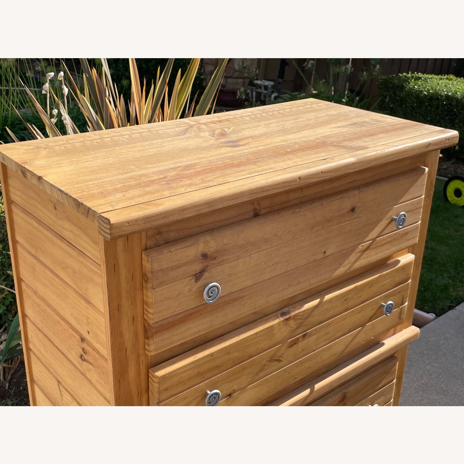 Furniture Solid Wood 5 Drawer Dresser - image-1