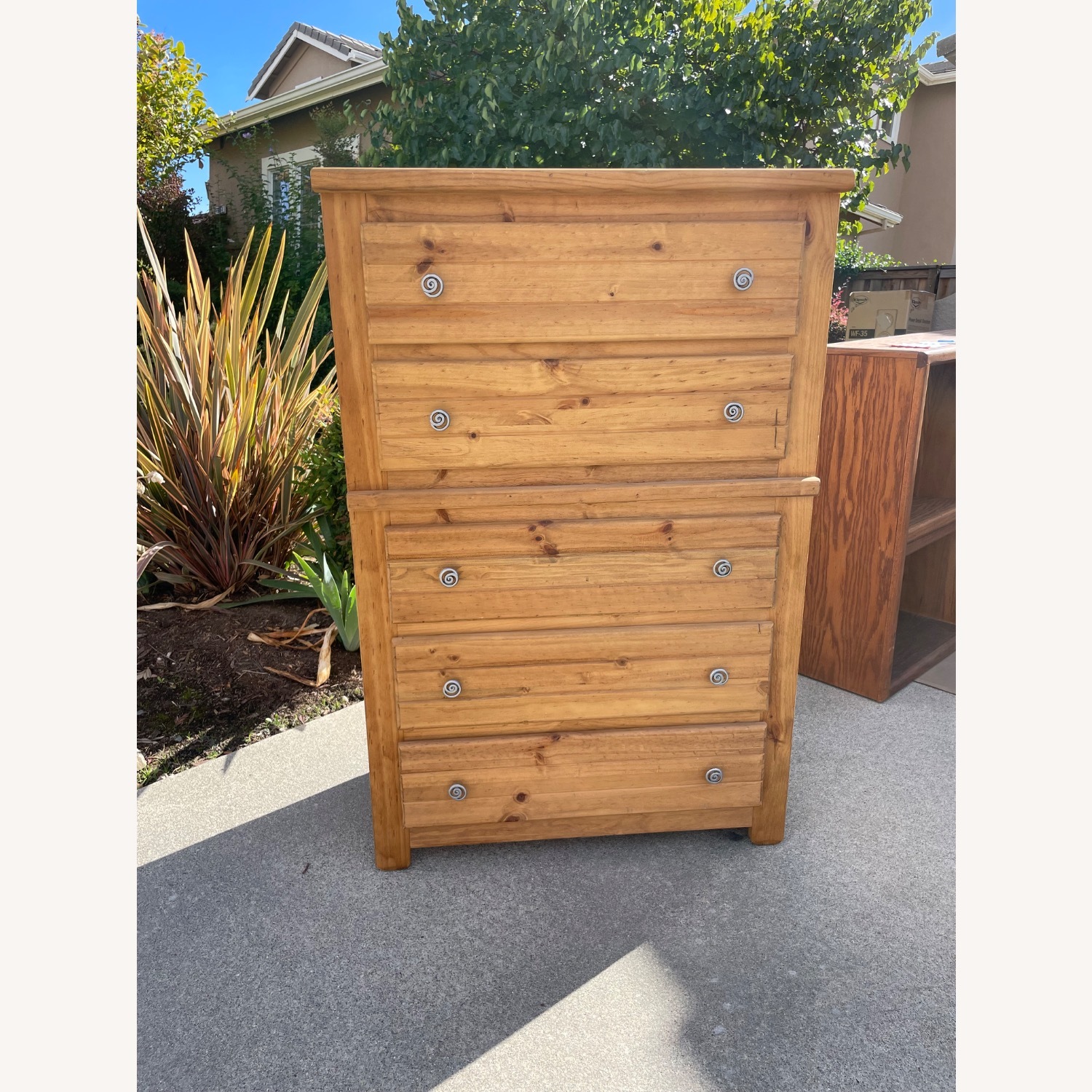 Furniture Solid Wood 5 Drawer Dresser - image-0